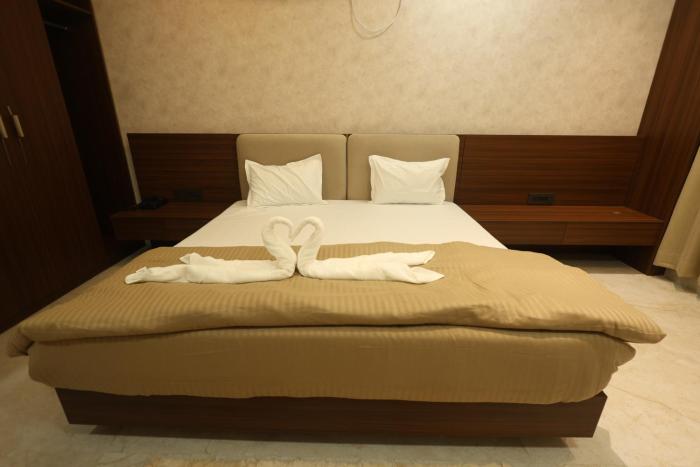 govind palace restaurant and resort
