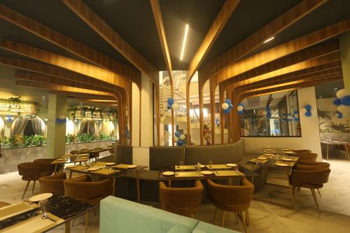 govind palace restaurant and resort