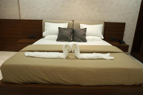 govind palace restaurant and resort