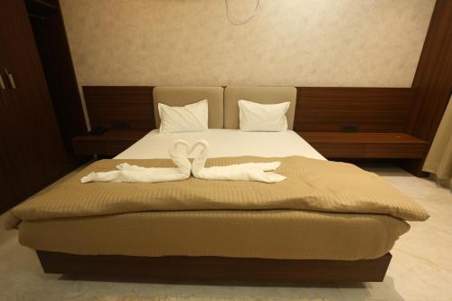 govind palace restaurant and resort