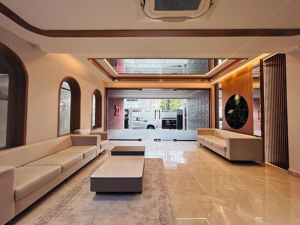 twenty three urban square madhapur