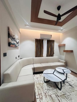 twenty three urban square madhapur