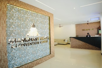 shambhavi hotel and convention centre