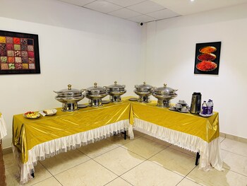 shambhavi hotel and convention centre