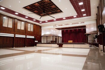 shambhavi hotel and convention centre