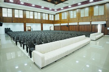 shambhavi hotel and convention centre