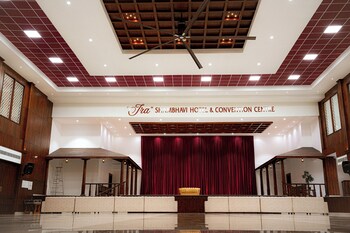 shambhavi hotel and convention centre