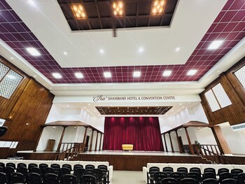 shambhavi hotel and convention centre