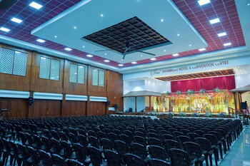 shambhavi hotel and convention centre