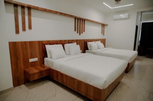 shambhavi hotel and convention centre