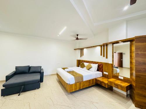 shambhavi hotel and convention centre