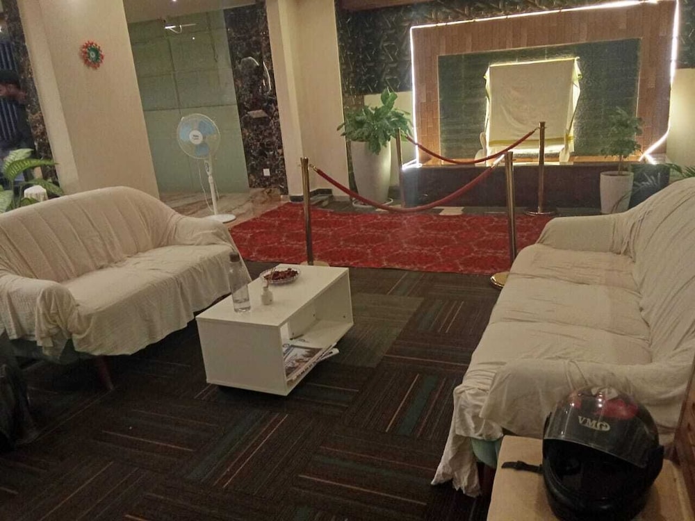 blue diamond luxury stay