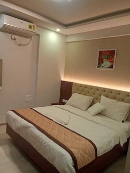 blue diamond luxury stay