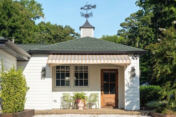 rochambeau roadside inn
