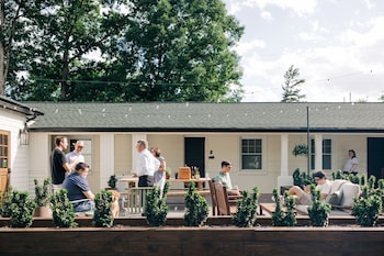 rochambeau roadside inn