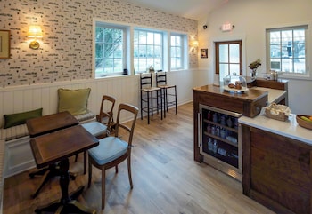 rochambeau roadside inn