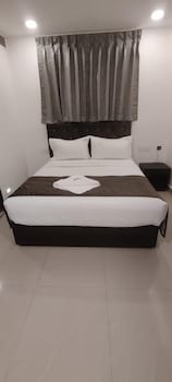 five stones by earth hotel ekkatuthangal guindy