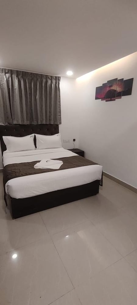 five stones by earth hotel ekkatuthangal guindy