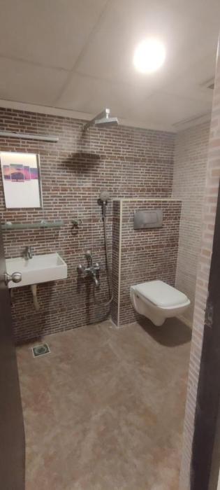 five stones by earth hotel ekkatuthangal guindy