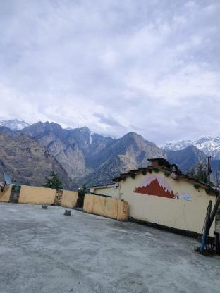 nanda devi home stay