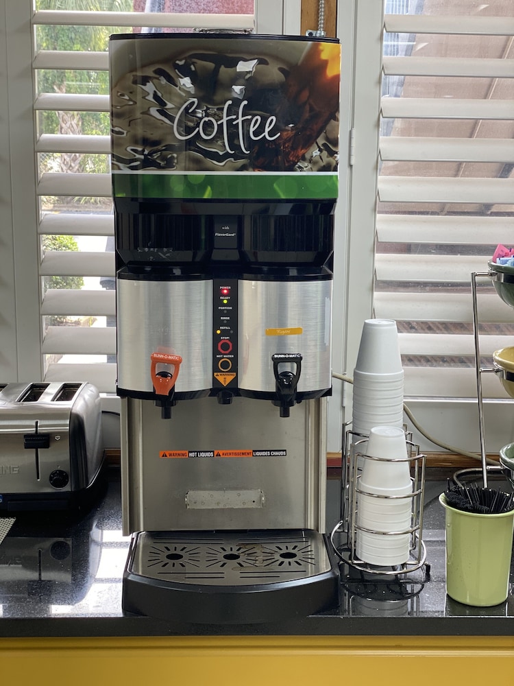 quality inn and suites orlando airport