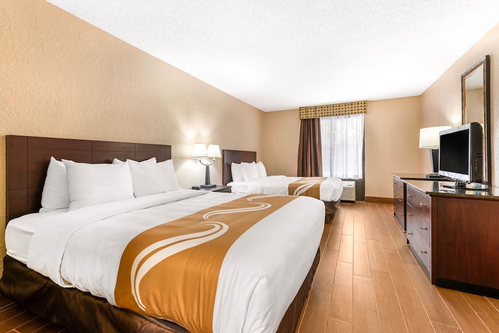 quality inn and suites orlando airport