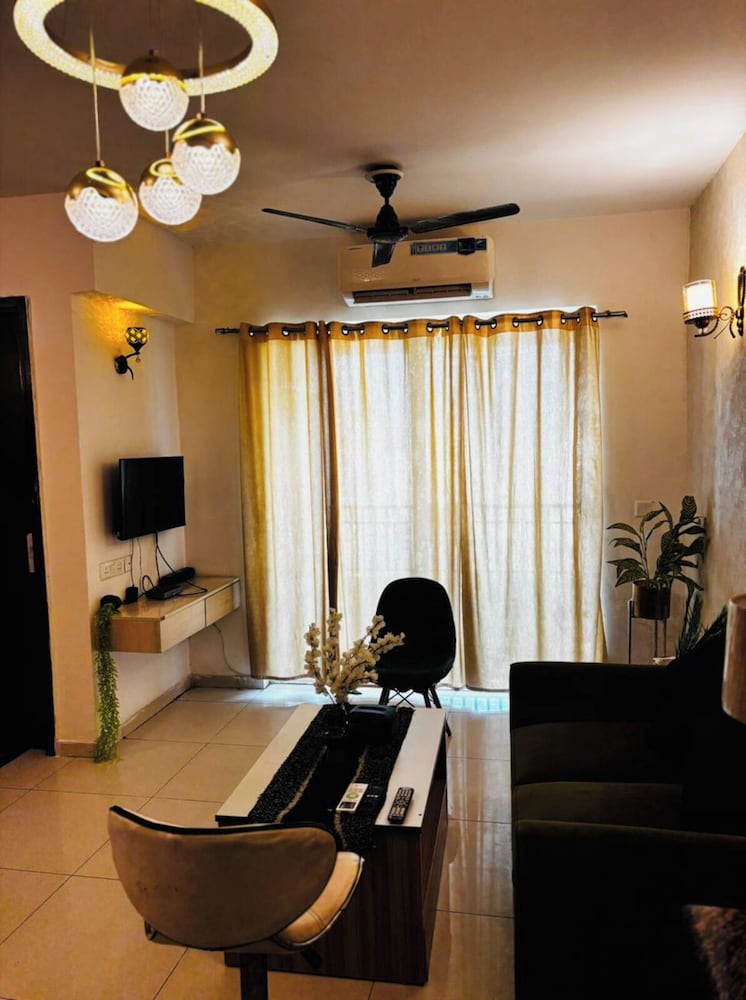 luxury lofty heaven studio apartment