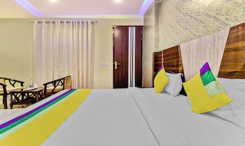 hotel royal residency near isbt max hospital mohali chandigarh