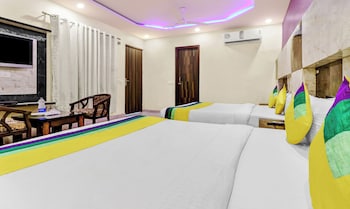 hotel royal residency near isbt max hospital mohali chandigarh