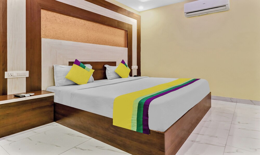 hotel royal residency near isbt max hospital mohali chandigarh