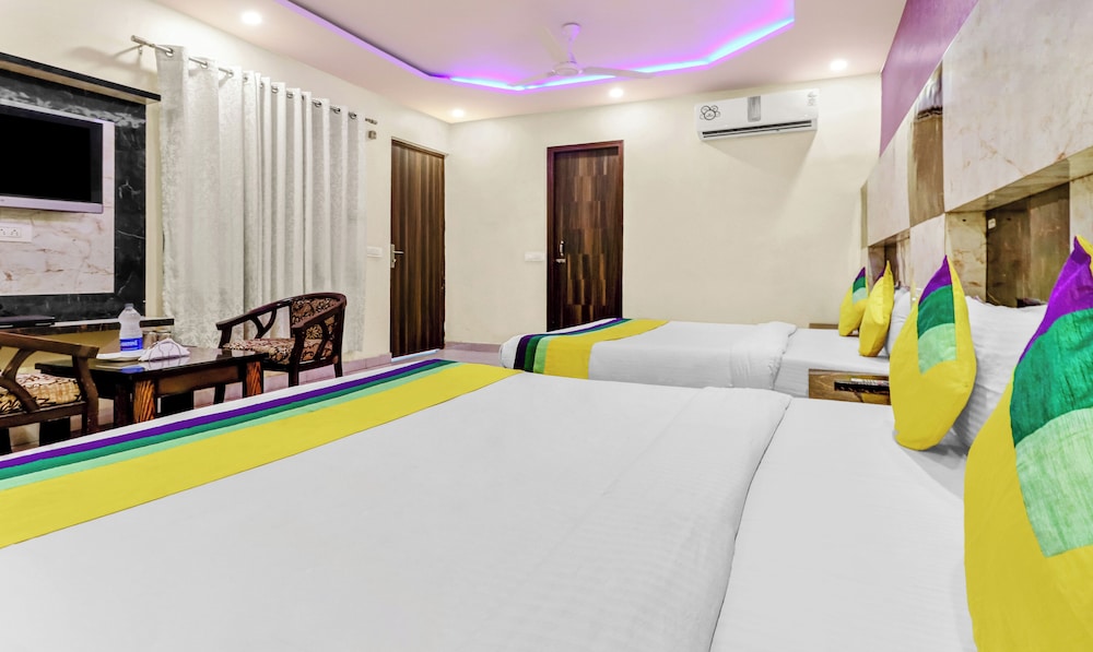 hotel royal residency near isbt max hospital mohali chandigarh