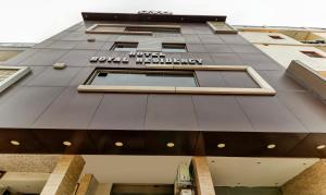 hotel royal residency near isbt max hospital mohali chandigarh