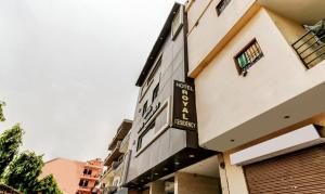 hotel royal residency near isbt max hospital mohali chandigarh