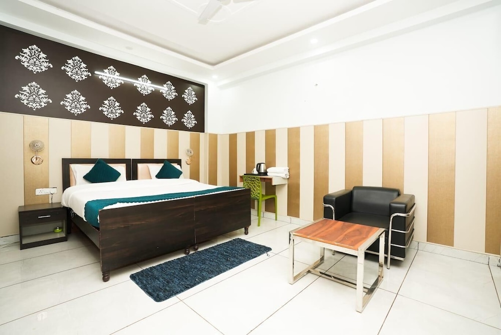 tanvi premium residency