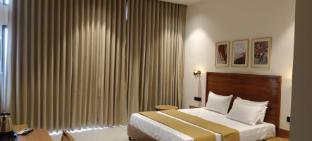 rain forest gir resort