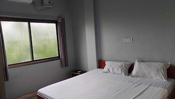 shri hari kunj paying guest house