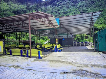 Viraaj Homestay,,3 star