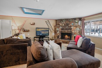 wanderlust lodge