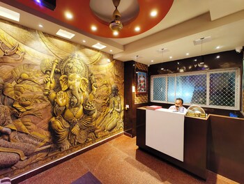 hotel blueee sagar near golden sea beach