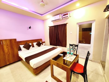 hotel blueee sagar near golden sea beach