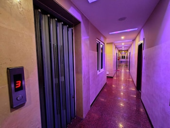 hotel blueee sagar near golden sea beach