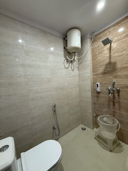 hotel bk international