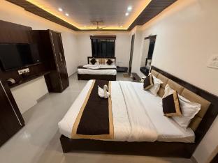 hotel bk international