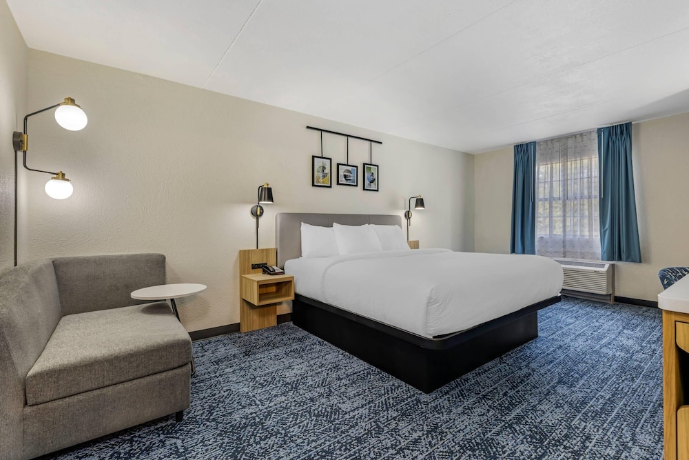 sleep inn and suites