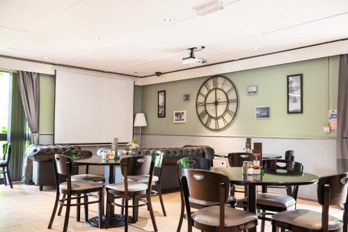 the reston hotel part of ag collection