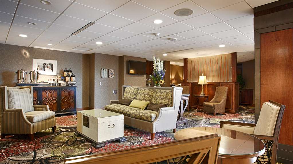 oshkosh waterfront hotel