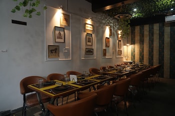 hotel raj kamal and garden