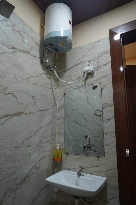 hotel raj kamal and garden