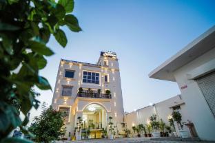 aryavarta hotel
