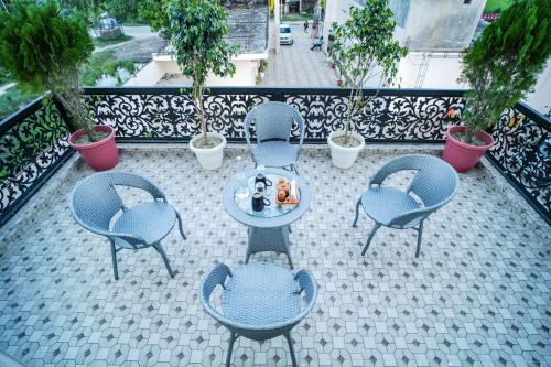 aryavarta hotel